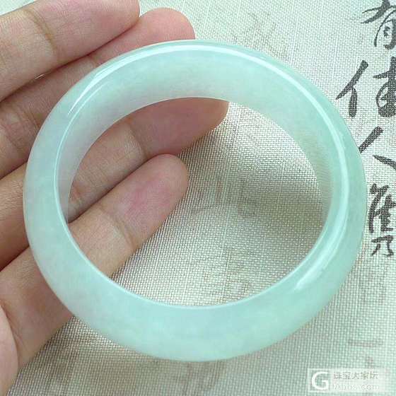翡翠手镯_手镯翡翠