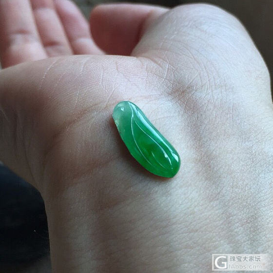 阳绿兰花，也是种水很好的_戒面