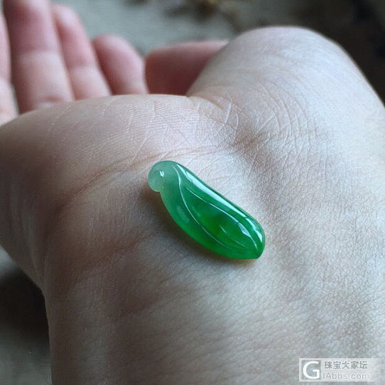 阳绿兰花，也是种水很好的_戒面