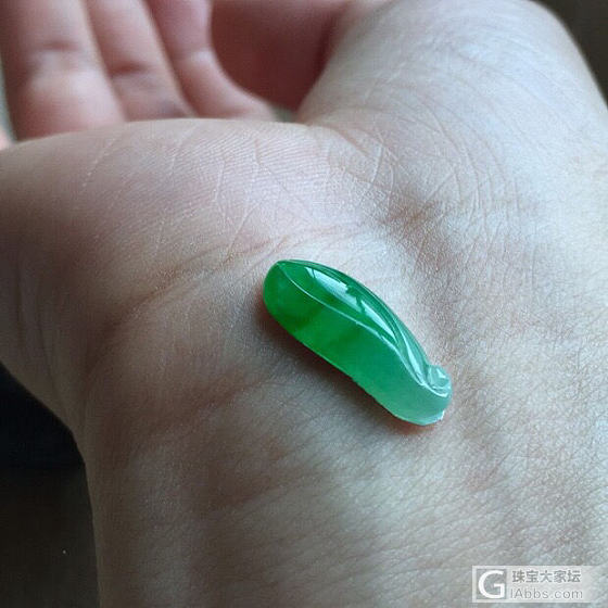 阳绿兰花，也是种水很好的_戒面