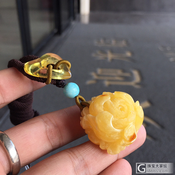 这个设计款，我表示很满意！_挂件蜜蜡