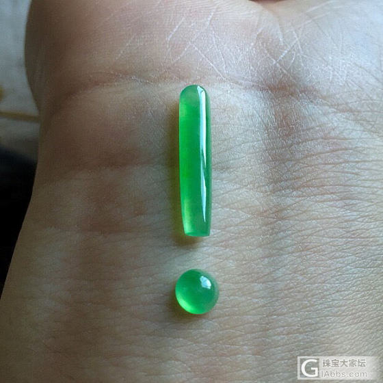 绿灯泡和绿灯管_挂件翡翠