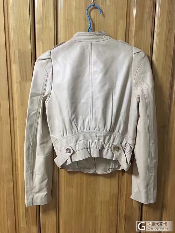 转两件miamia品牌皮衣_穿搭