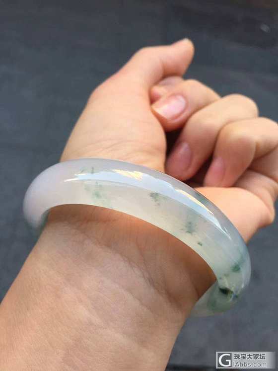 求购手镯59圈口飘花_翡翠手镯