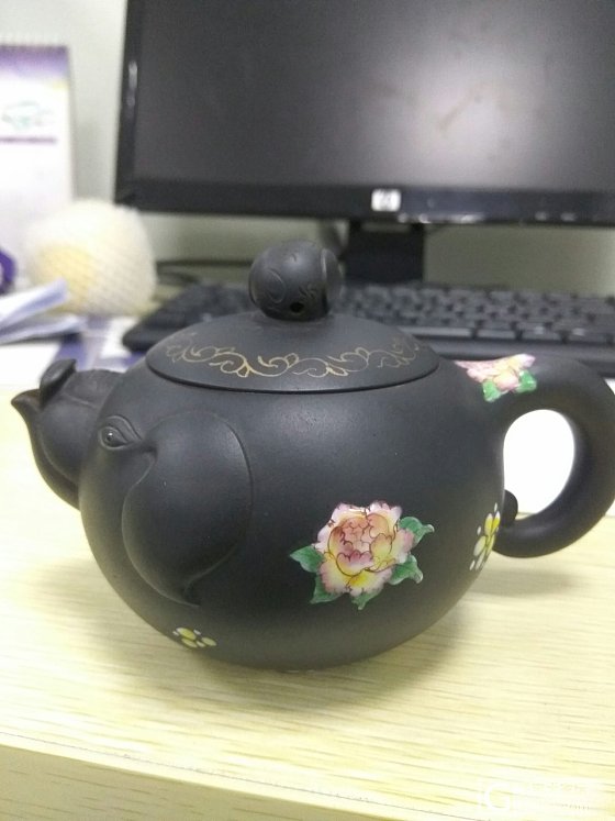 程彩华的子母猪_茶具