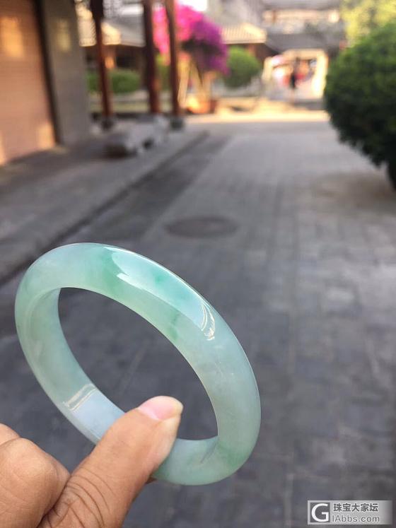 人人都爱种水色，价格确实爱不起啊_手镯翡翠