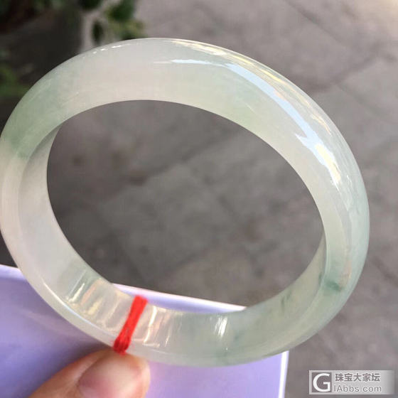 人人都爱种水色，价格确实爱不起啊_手镯翡翠