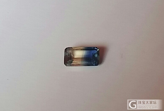 双色蓝宝_刻面宝石蓝宝石