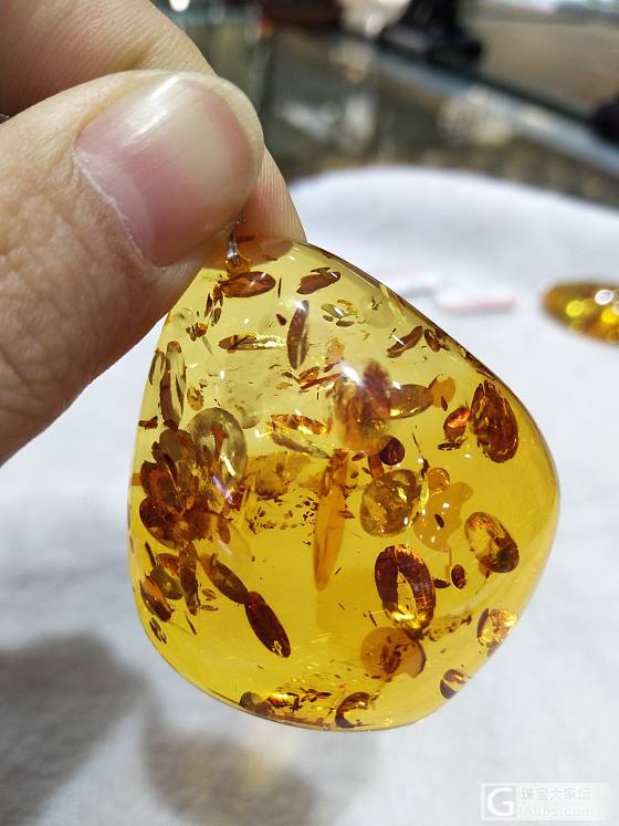 蜜蜡大清仓！_把玩件蜜蜡