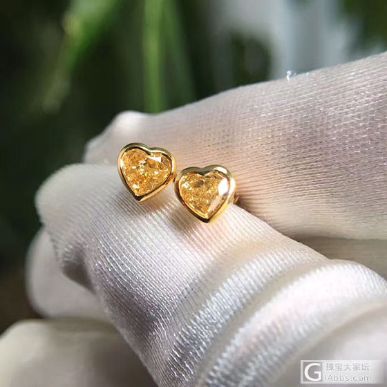 【双十一 新品黄钻耳钉】
参数：主石0.66CT 浓彩黄裸石 货重1.2g
  ..._耳钉彩钻