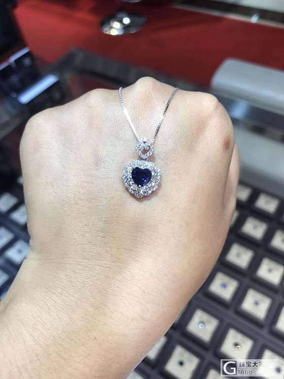 炒鸡美，欣赏一下吧_戒指吊坠名贵宝石