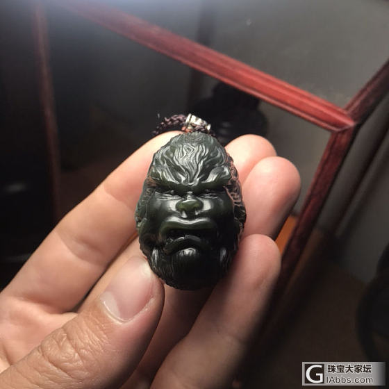 大圣归来_挂件和田玉