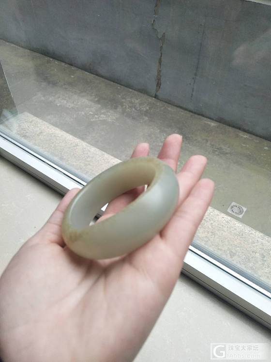 新人报到~新买的籽镯_手镯和田玉