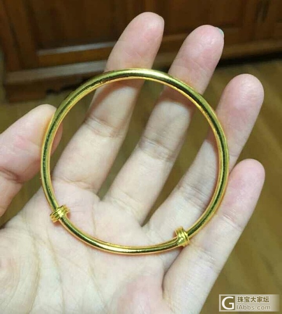 扁抽拉还是圆棍抽拉，请大家帮忙选择！_手镯金