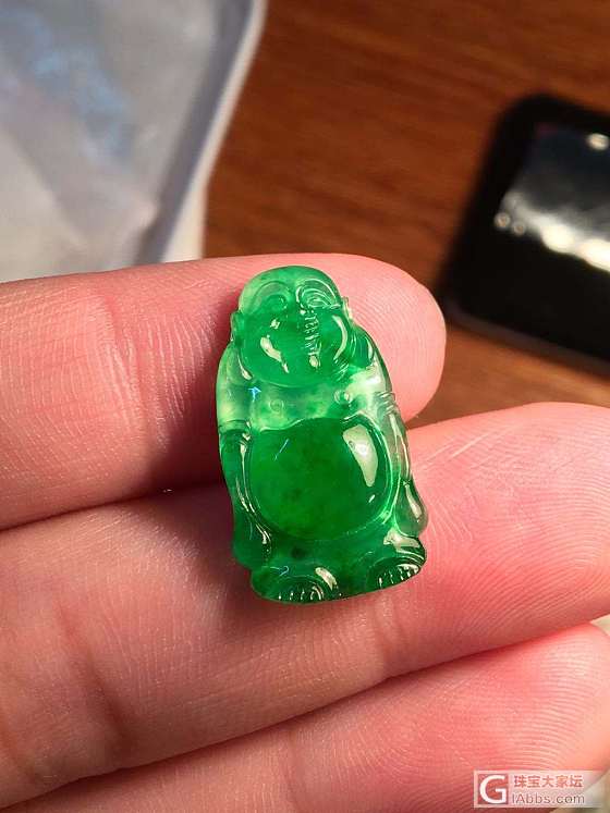 翡翠高冰阳绿站佛_翡翠
