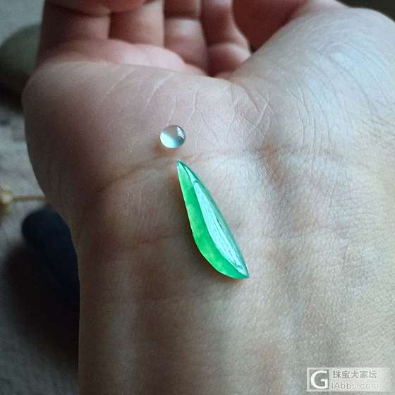 清新戒面一对_戒面翡翠