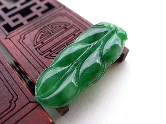 主题_珠串戒面翡翠