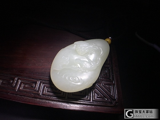 新疆和田独籽，海派大师郑奇作品，玉质真好_玉工和田玉