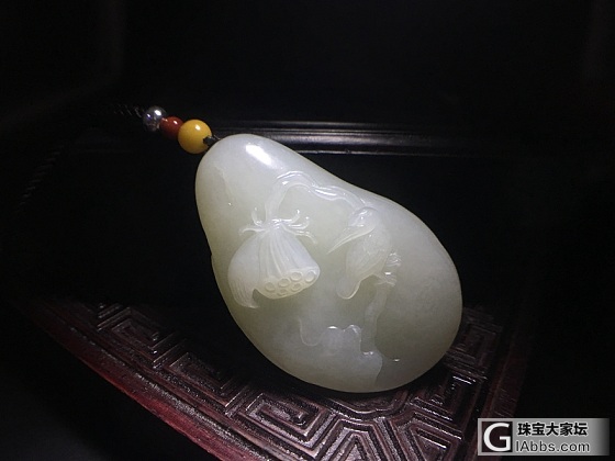 新疆和田独籽，海派大师郑奇作品，玉质真好_玉工和田玉