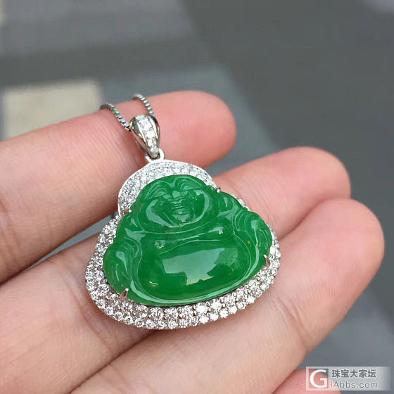 满绿佛～就看美不美咯_吊坠翡翠