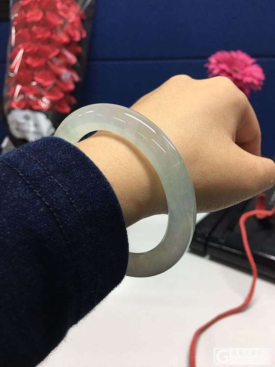 睡不着再嘚瑟下我的种水镯子_翡翠