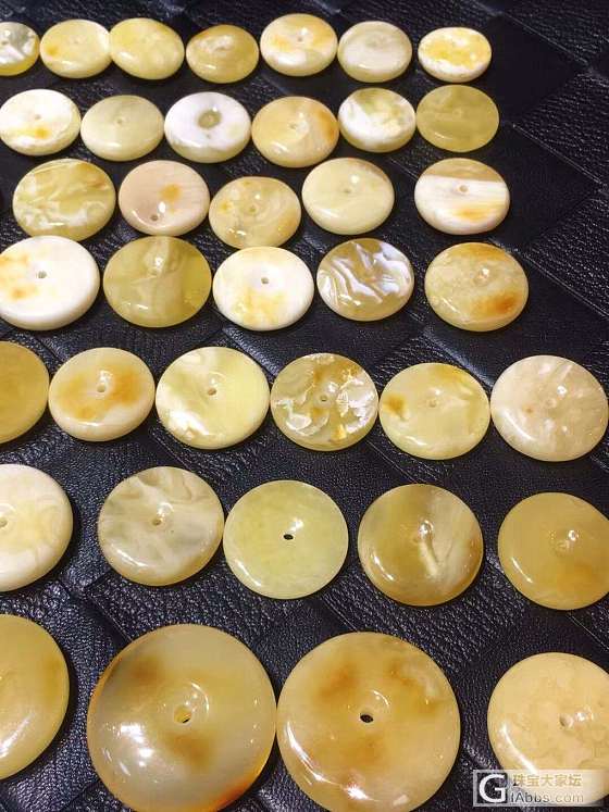 白花蜜平安扣_平安扣蜜蜡