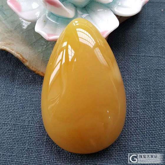 纯天然无优化无烤色满蜡鸡油黄水滴吊坠