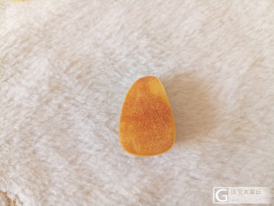 闲置俄料原矿天然蜜蜡配饰还有俩绿松 都是自己磨的 便宜出_翡翠珠串挂件和田玉配件蜜蜡