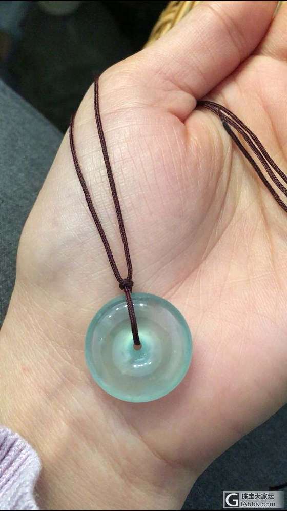 天然翡翠高冰蓝绿味肥扣扣，_平安扣翡翠