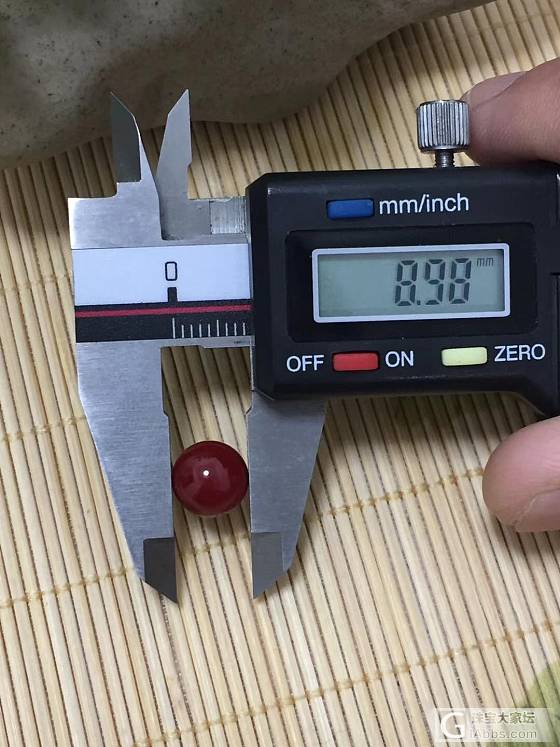 阿卡牛血红珊瑚圆珠：1.01克，3份2面以上全完美_珊瑚吊坠