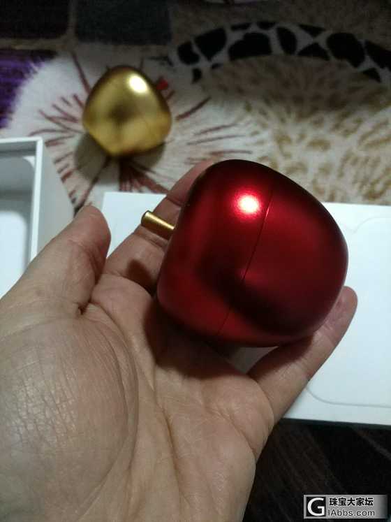 今年最后一拜，迪士尼的正版小苹果，_吊坠首饰盒金