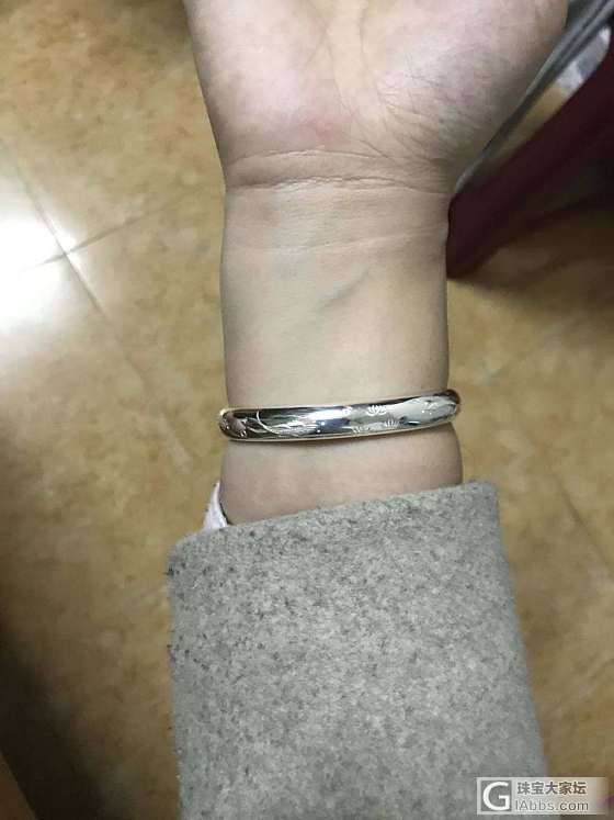 哎呦我去。美的只抽抽_手镯银