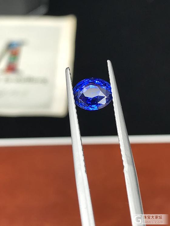 这个无烧皇家蓝，大四价能入吗？1.28ct_刻面宝石蓝宝石