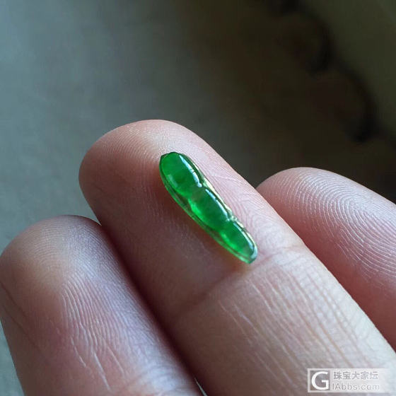 起光小豆子，后面有一个不错的款式_翡翠