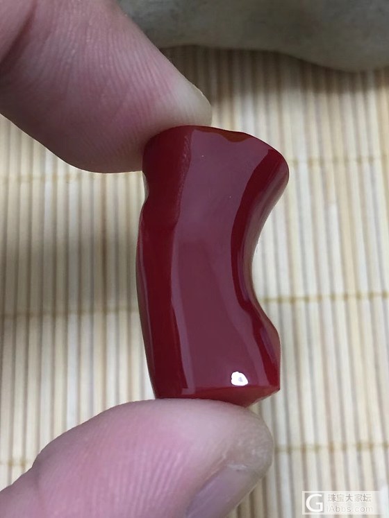 阿卡牛血红珊瑚随形枝，5.69克，面干净无暗花瑕疵_戒面珊瑚