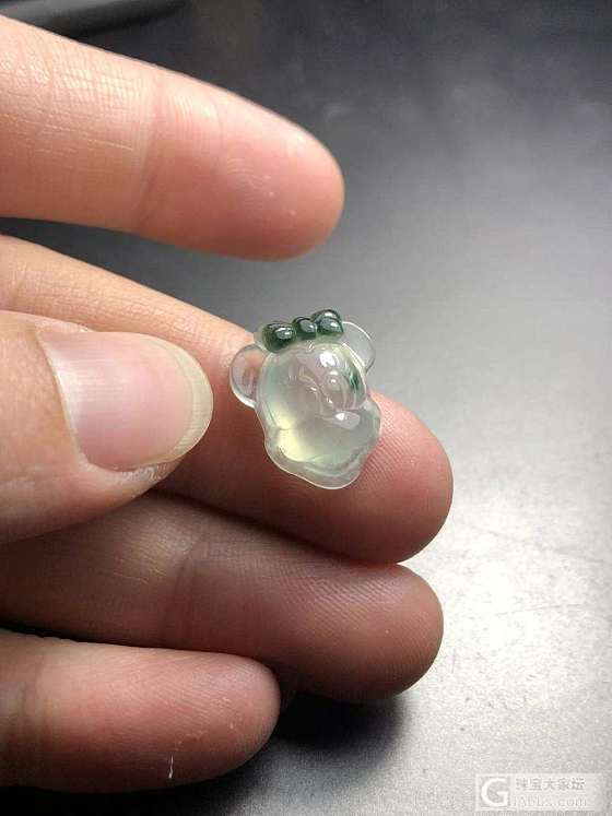 新来的，还有美人痣_挂件翡翠