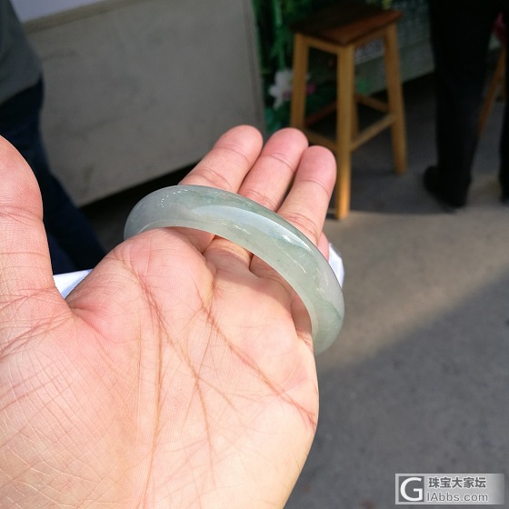 继续！在瑞丽混得越来越好了_手镯翡翠