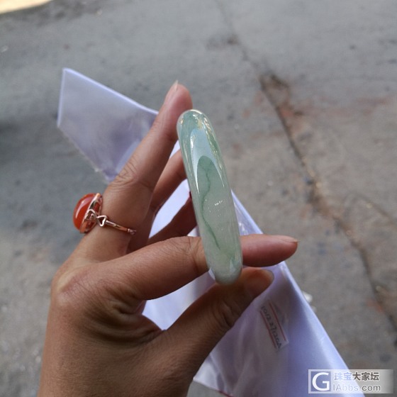 继续！在瑞丽混得越来越好了_手镯翡翠