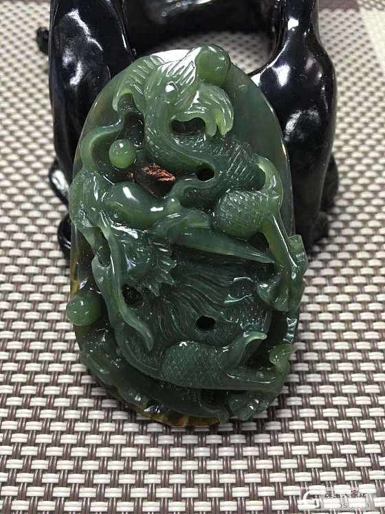 微信645005212_彩色宝石