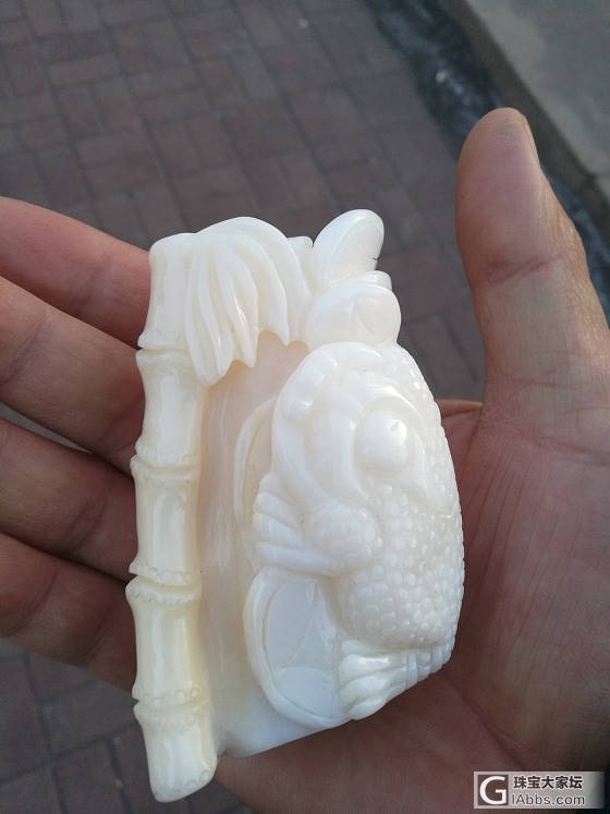 请懂行的大神给砗磲把件估价_把玩件砗磲