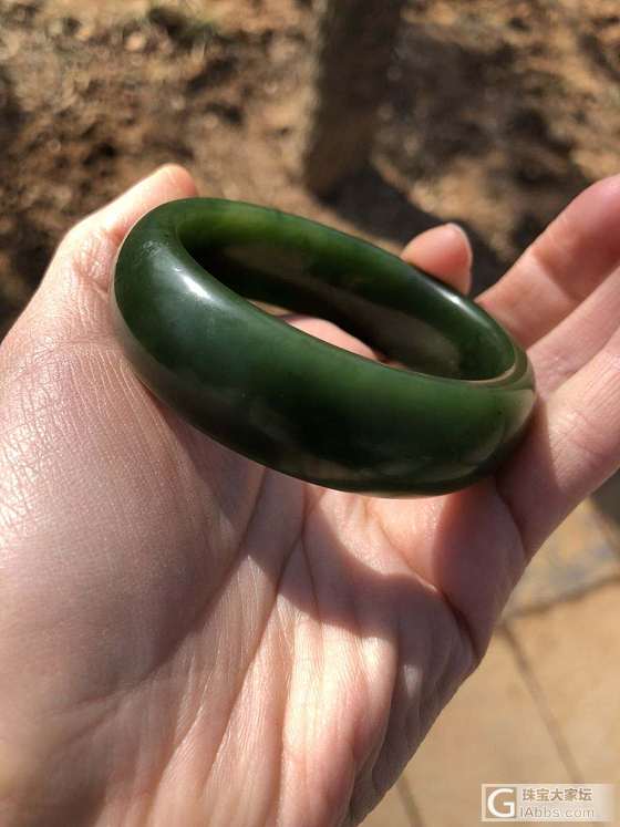 出闲置，碧玉冰底菠菜绿老料手镯 52圈_手镯碧玉