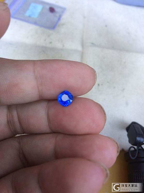 春节闲来无事，发发之前收的蓝宝石_刻面宝石蓝宝石