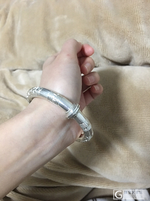 晨曦美饰异形牡丹 成峰轨道竹_手镯银