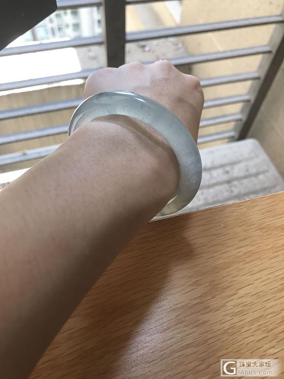 转个小圈口的冰晴胖圆条_翡翠