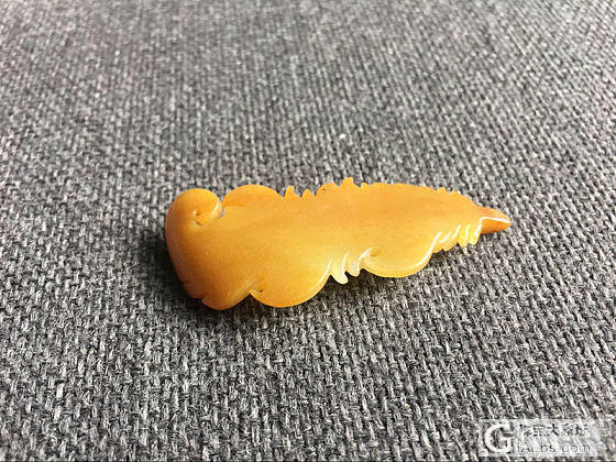 【喆熙美玉】黄沁羽毛_花件和田玉