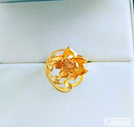 求下面周大福莲花戒指的模号呀_周大福金