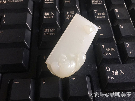 【喆熙美玉】24克细润立体荷花_牌子和田玉