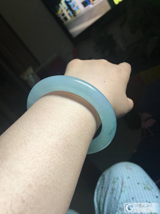 出个闲置，翡翠55圆条手镯_手镯翡翠