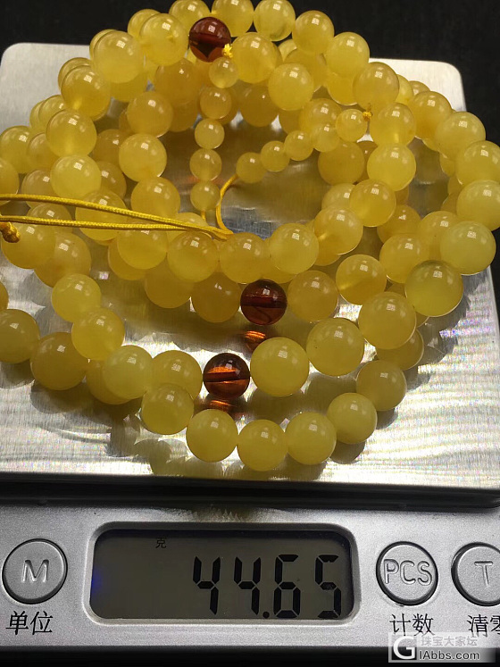 其实蜜蜡除了白花还有它_珠串蜜蜡