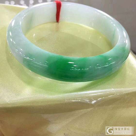 白底青，52.5/12.3/7.8完美_手镯翡翠